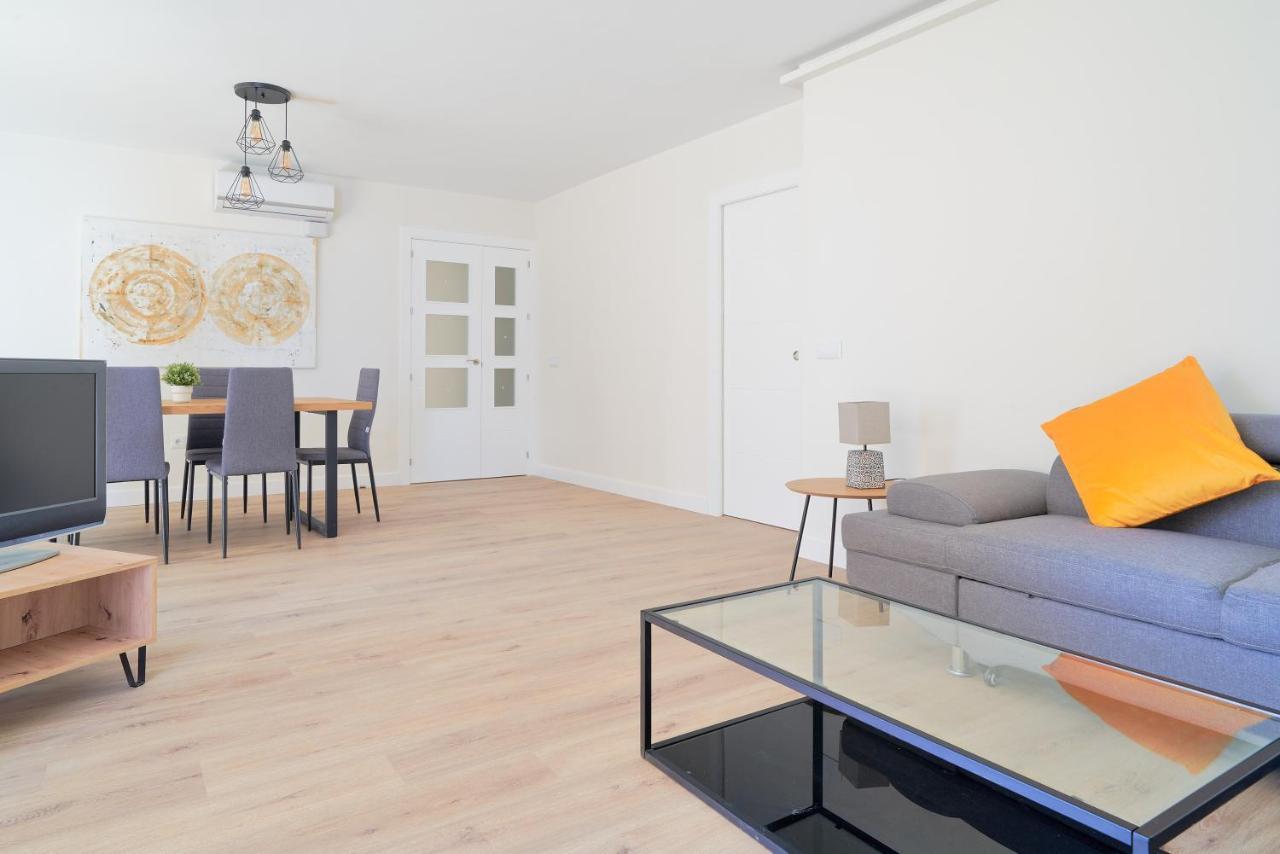 Impresionante Apartamento En Playa De La Malagueta Malaga Zewnętrze zdjęcie