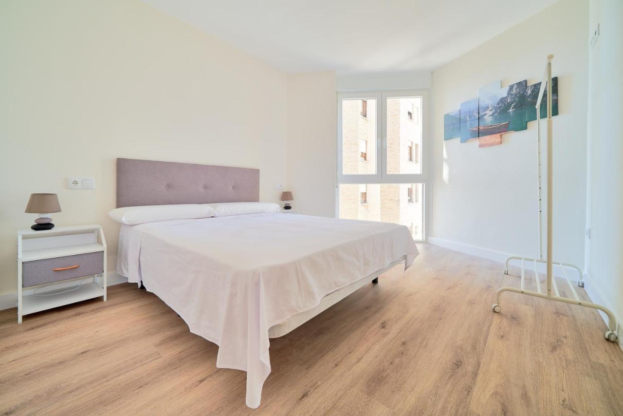 Impresionante Apartamento En Playa De La Malagueta Malaga Zewnętrze zdjęcie